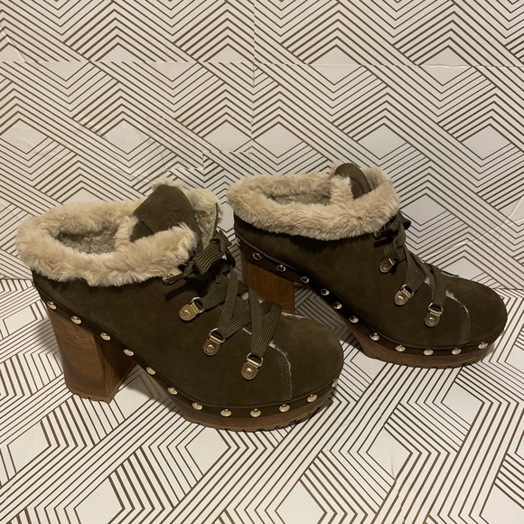 Guess Olive Green studded winter Clogs Women’s size 8.5 - Picture 8 of 9